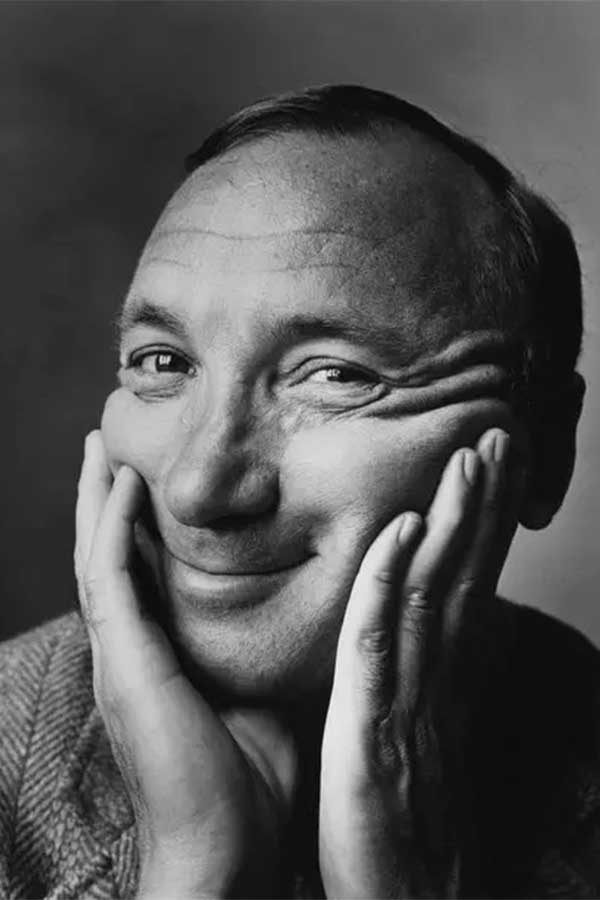 Neil Simon, est un producteur, dramaturge et scénariste américain